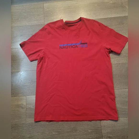 Nautica Men's Red T-Shirt - Picture 1 of 4